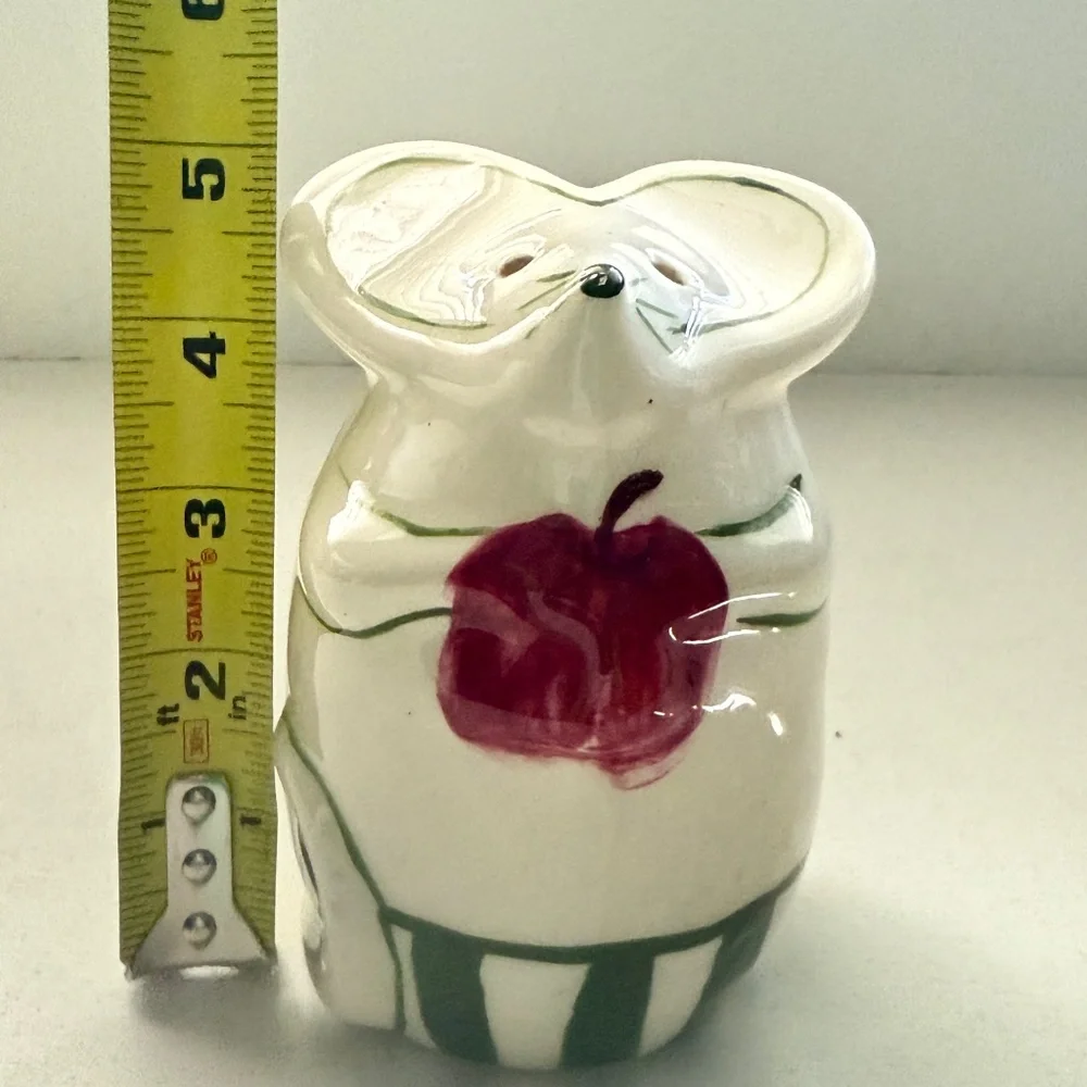 Vintage Cheese Shaker Laurie Gates‎ Hand Painted